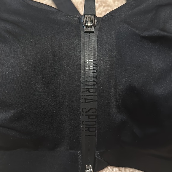 Victorias Secret Sports Bra - Picture 3 of 4